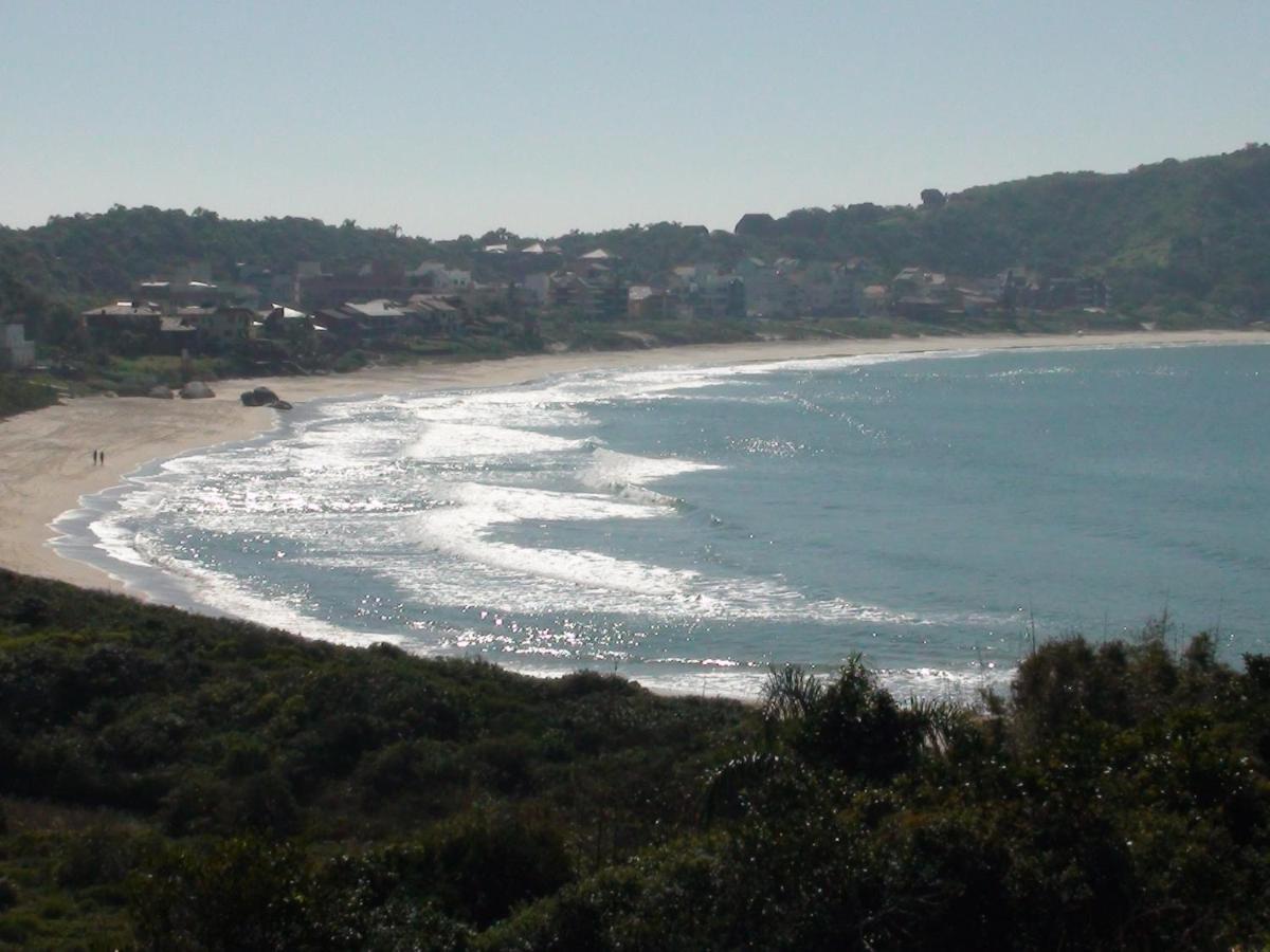 Praia De 4 Ilhas Apartamento De 1 Quarto A 60M Praia Com Vista ボンビーニャス エクステリア 写真