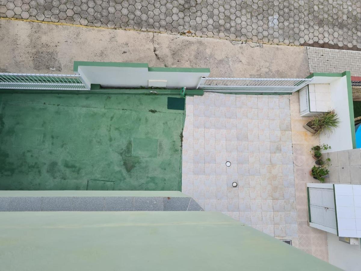 Praia De 4 Ilhas Apartamento De 1 Quarto A 60M Praia Com Vista ボンビーニャス エクステリア 写真